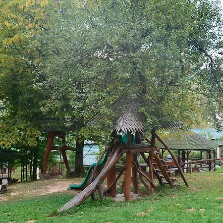 Farm stay Seky Salistea de Sus